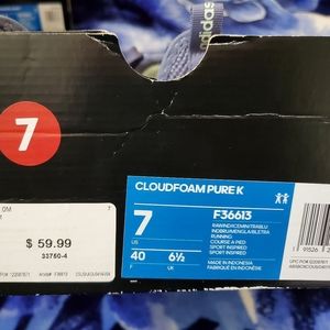 New womens size 7 Adidas